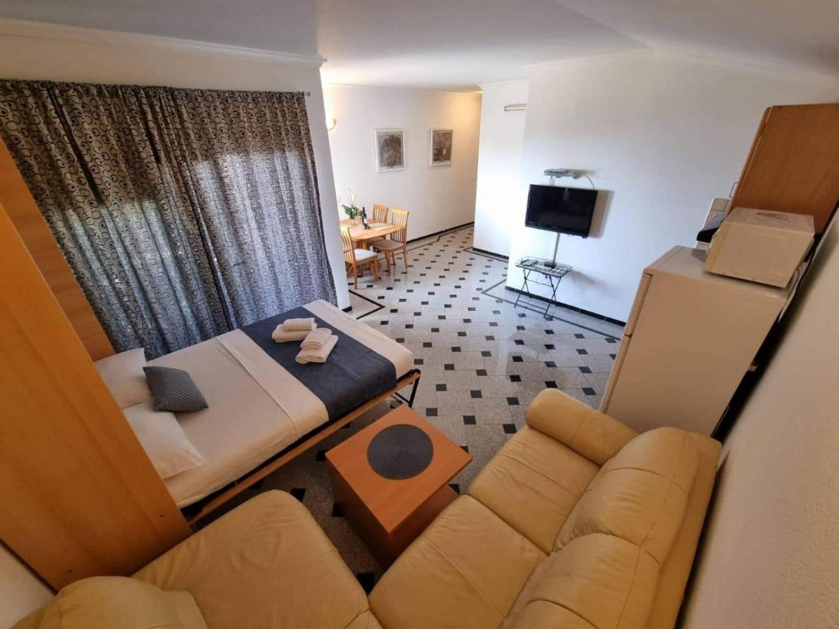 Apartment Tomic 2 Makarska Ngoại thất bức ảnh